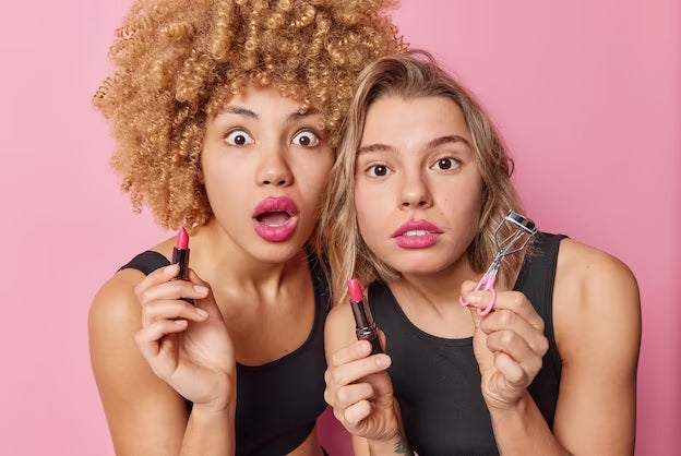 What Are The Differences Between Matte And Glossy Lipsticks?
